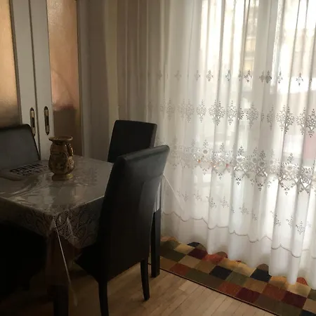 With 2 Bedrooms *
