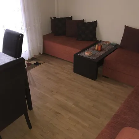 Apartment With 2 Bedrooms *