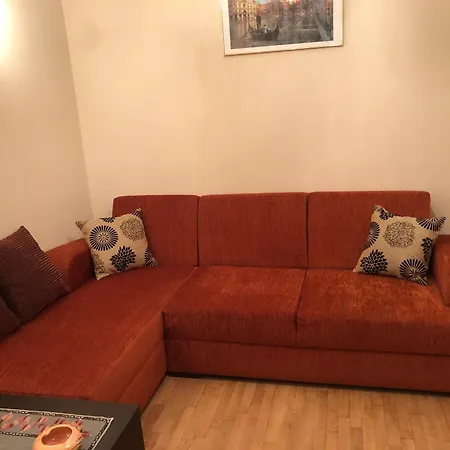 With 2 Bedrooms