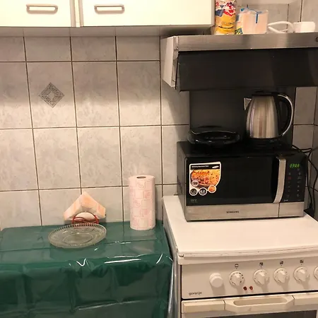 Apartment With 2 Bedrooms Athens
